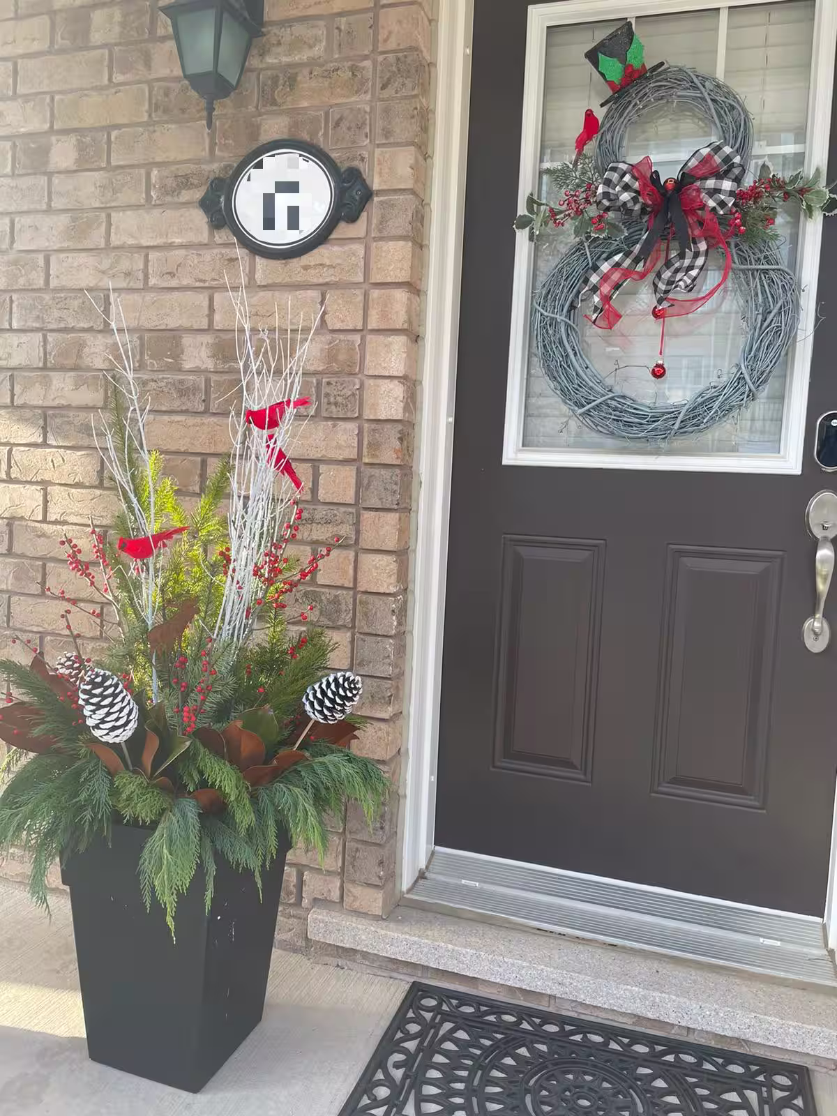 Snowman wreath winter porch planter cardinal