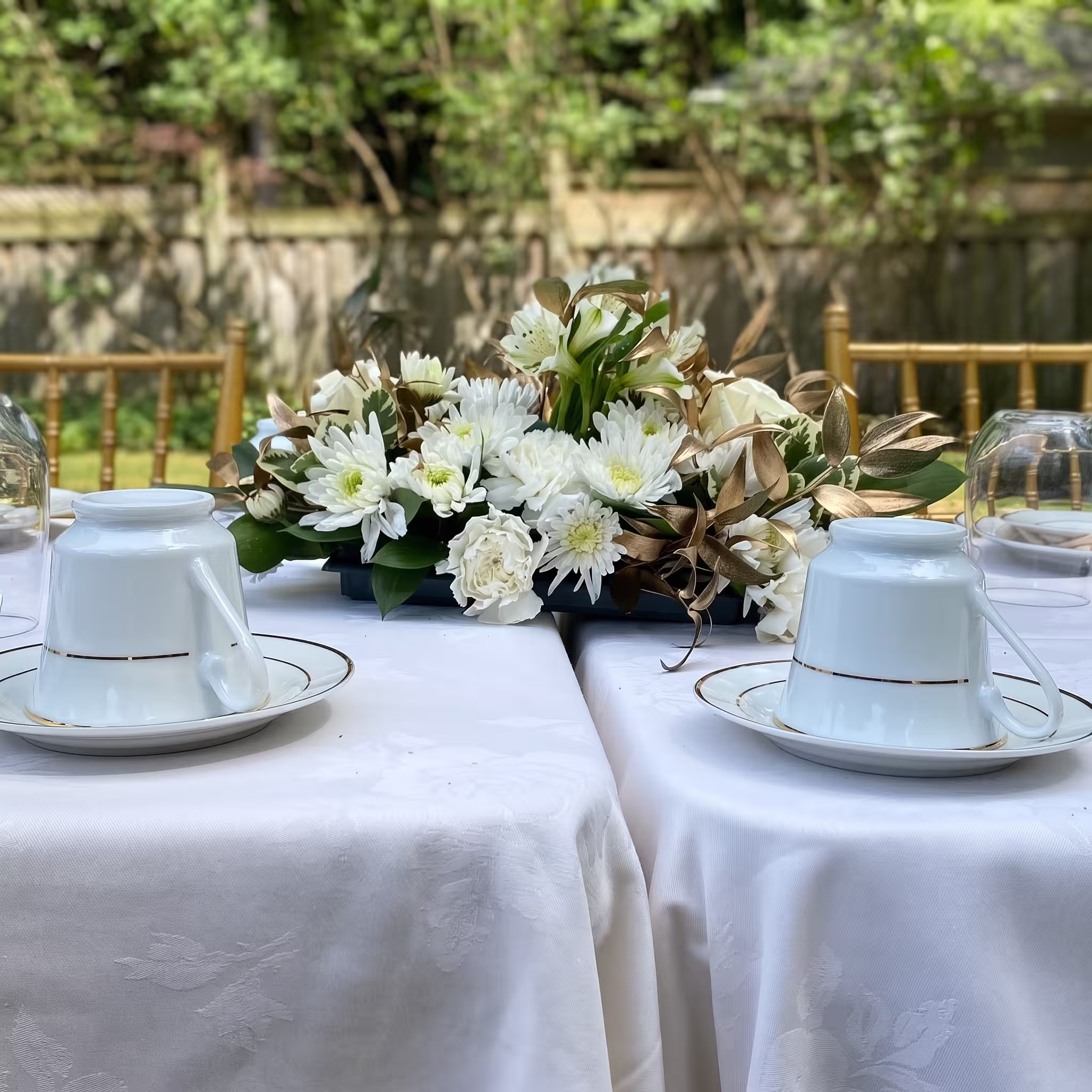 White green low table centerpiece